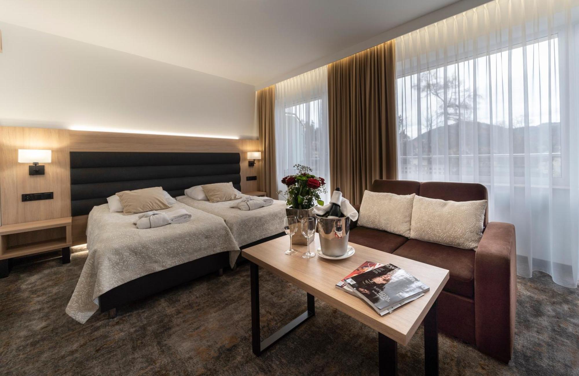 Hotel Solar Szczawnica Esterno foto
